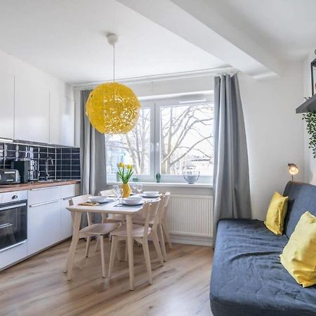 Modern Apartment For 6 Close To The Schanzenviertel - Unit 2 Hamburg Bagian luar foto