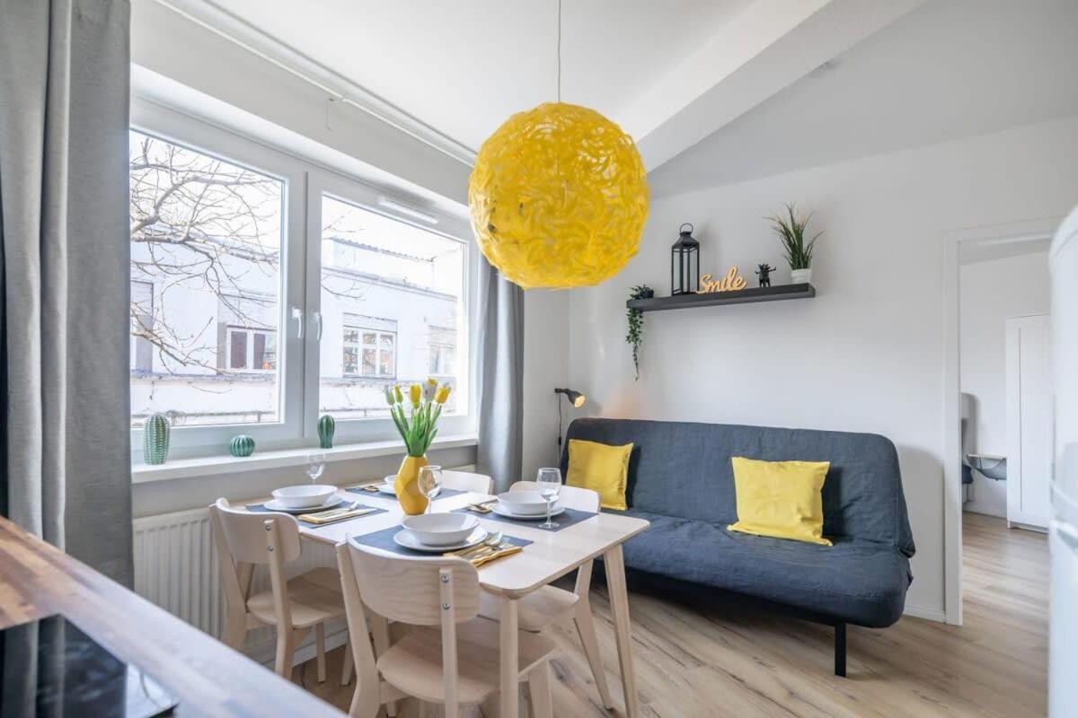 Modern Apartment For 6 Close To The Schanzenviertel - Unit 2 Hamburg Bagian luar foto
